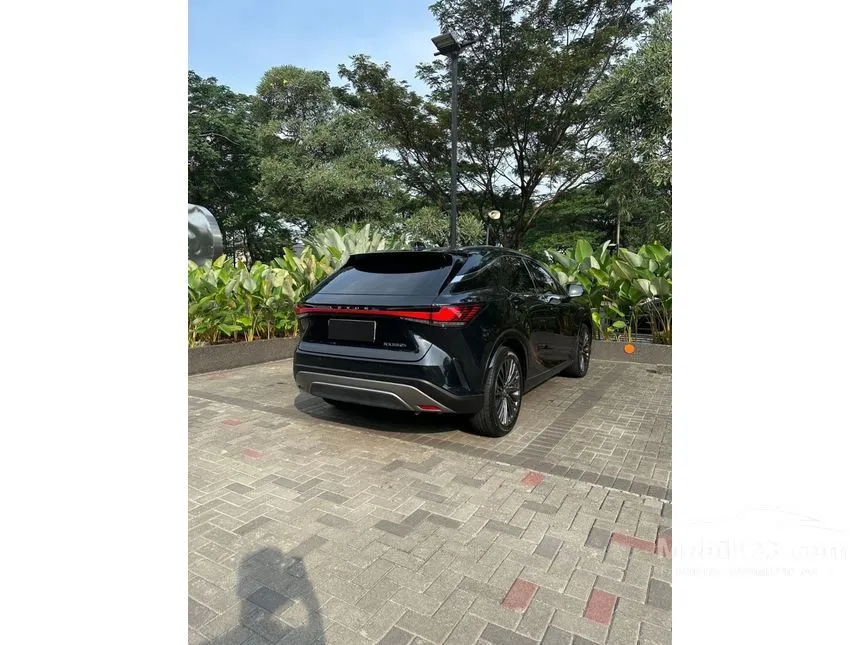 2023 Lexus RX 350h Luxury SUV