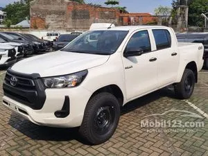 2022 Toyota Hilux 2.4 E Double Cab 4X4 Pickup