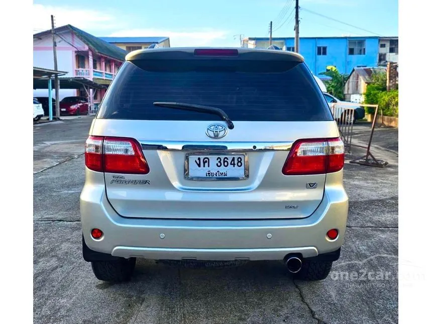 2010 Toyota FORTUNER V Aperto SUV