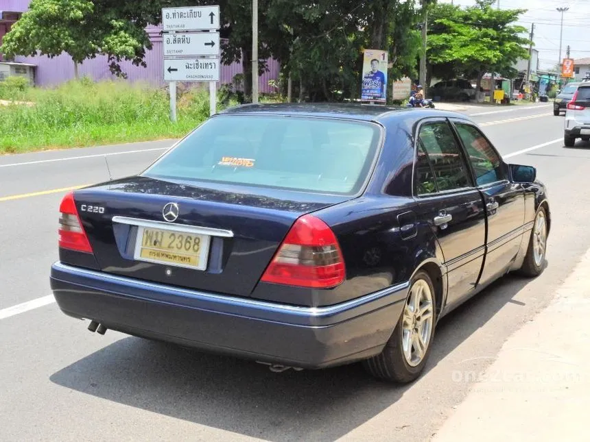 1997 Mercedes-Benz C220 Sedan