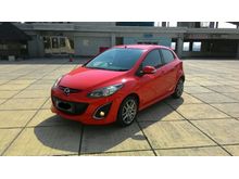 Mazda2 HB R AT Facelift - Merah - Pemakaian 2014 - Sedan
