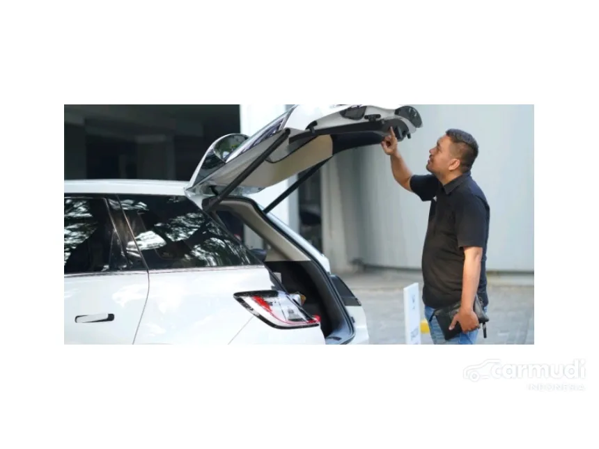 Jual Mobil Wuling Cloud EV 2024 EV di DKI Jakarta Automatic Hatchback Putih Rp 298.800.000