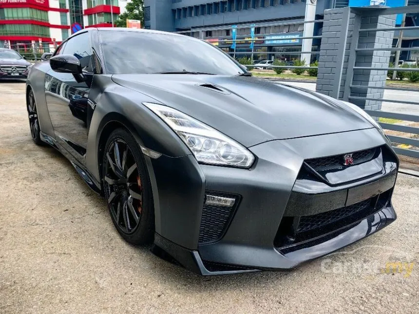 2014 Nissan GT-R Premium Edition Coupe