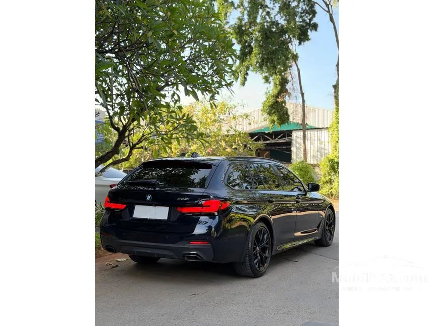 2023 BMW 530i M Sport Touring Wagon