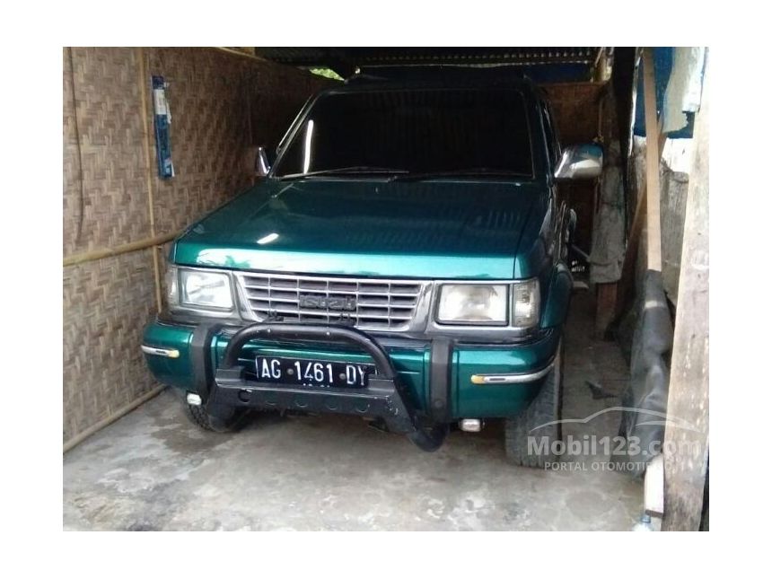 Jual Mobil  Isuzu  Panther  1997 PU 2 5 Manual 2 5 di Jawa 