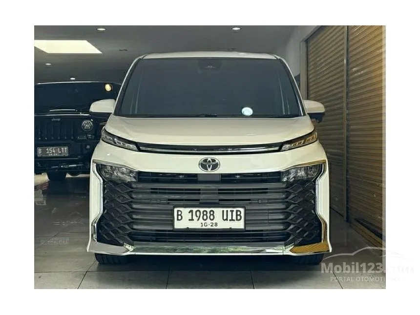 Jual Mobil Toyota Voxy 2023 2.0 di DKI Jakarta Automatic Van Wagon Putih Rp 539.000.000