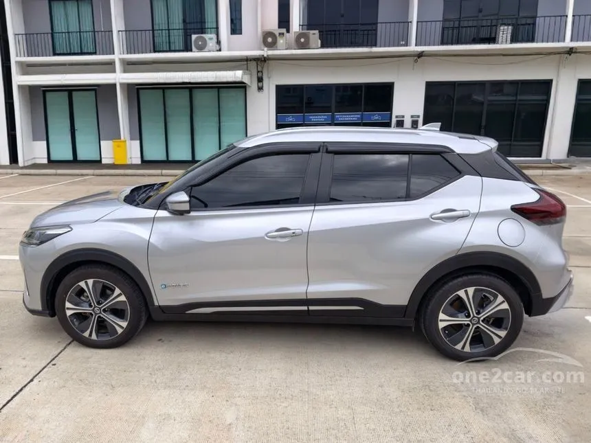 2022 Nissan Kicks VL SUV