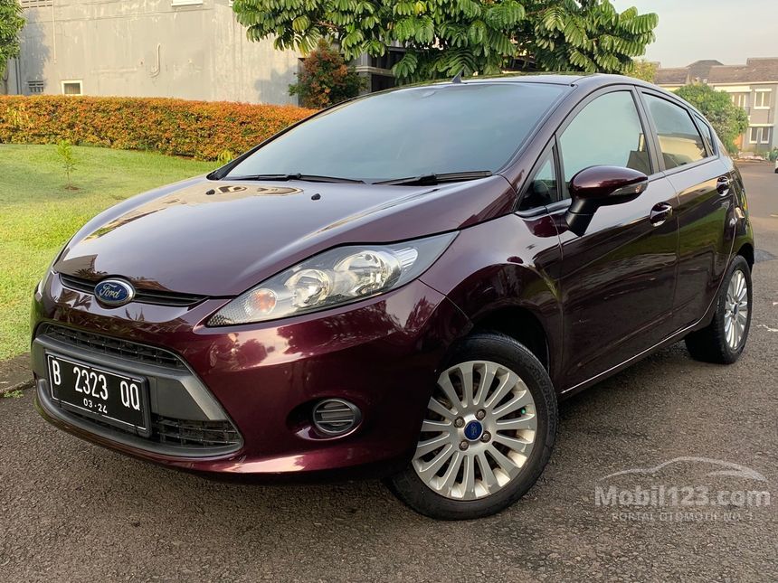 Jual Mobil Ford Fiesta 2012 Trend 1.4 di Banten Automatic Hatchback