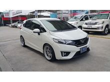 2014 Honda Jazz 1.5 (ปี 14-18) SV+ i-VTEC Hatchback AT
