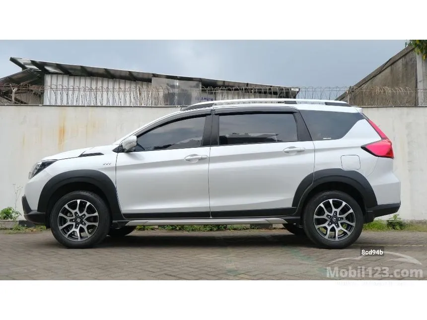 2024 Suzuki XL7 Zeta SUV