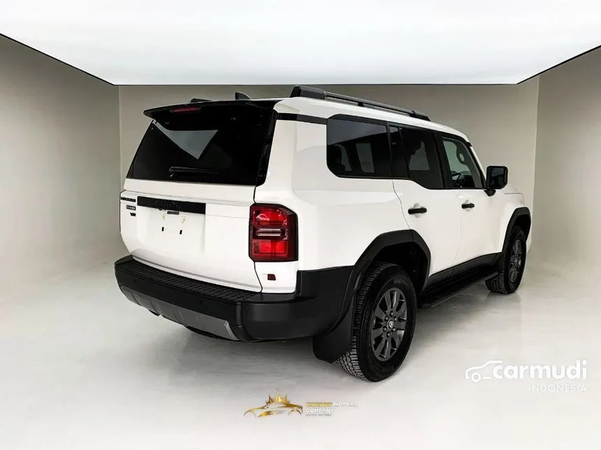 2024 Toyota Land Cruiser Prado VXR SUV