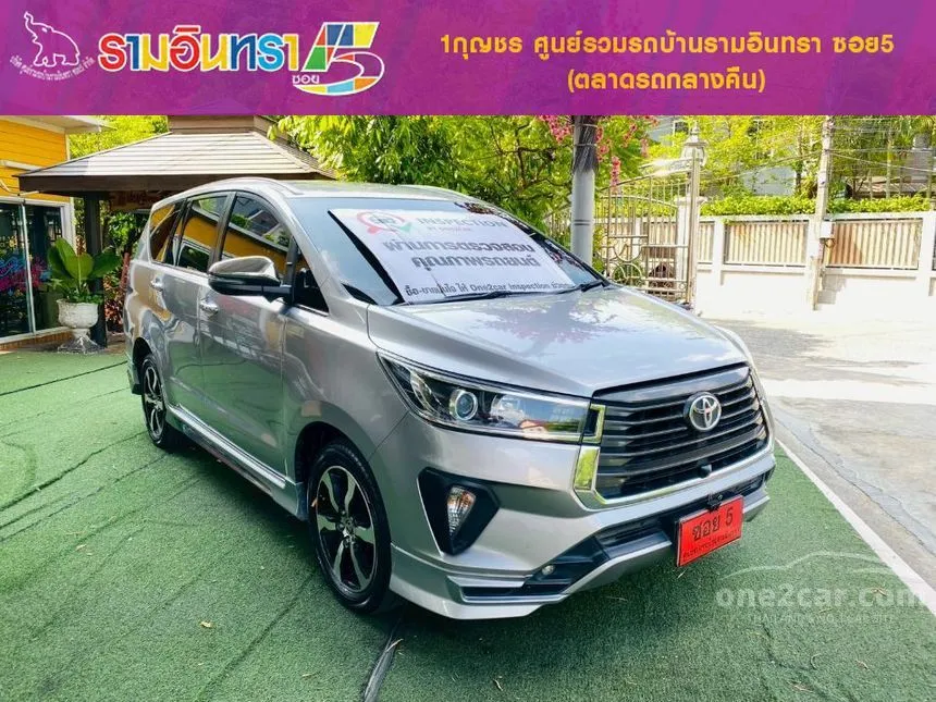 2022 Toyota INNOVA Crysta Premium Wagon