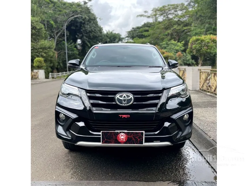 Jual Mobil Toyota Fortuner 2018 VRZ TRD 4X2 2.4 di Banten Automatic SUV Hitam Rp 375.000.000