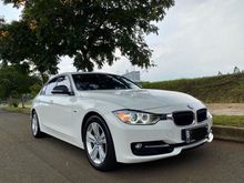 2014 BMW 320i 2.0 Sport Sedan