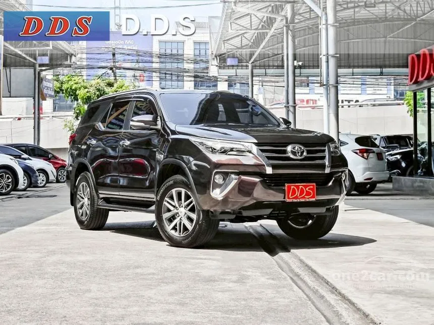 2016 Toyota FORTUNER V SUV