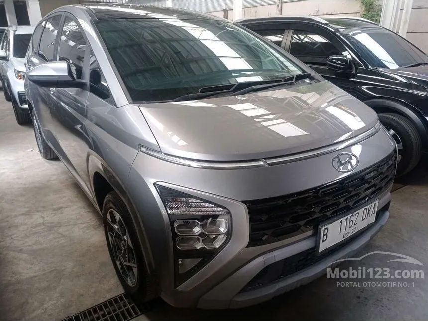 Jual Mobil Hyundai Stargazer 2022 Prime 1.5 di DKI Jakarta Automatic Wagon Silver Rp 227.000.000
