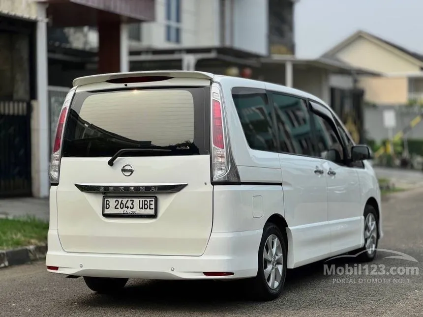 2013 Nissan Serena Panoramic MPV