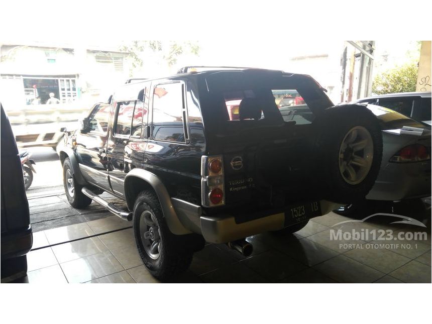 Jual Mobil  Nissan  Terrano  2005 Kingsroad K3 2 4 di Jawa 