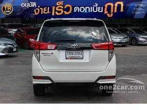 2020 Toyota INNOVA 2.8 Crysta V Wagon