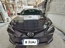 2023 Toyota Camry 2.5 V Sedan