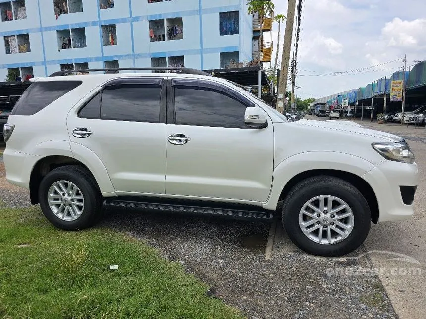 2014 Toyota FORTUNER V SUV
