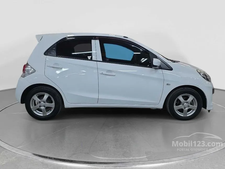 2016 Honda Brio E Hatchback