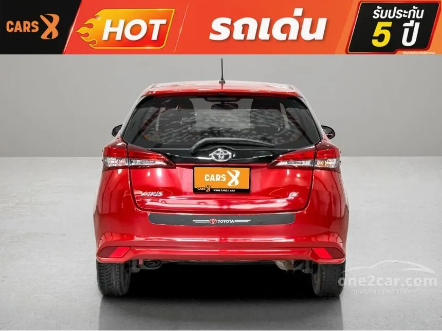 2017 Toyota YARIS E Hatchback