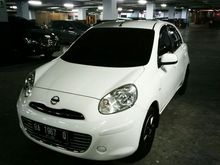 2012 Nissan March 1.2 1.2L Hatchback white beauty liat pst suka