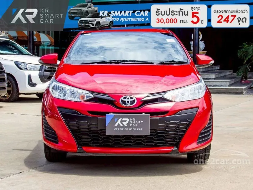2019 Toyota YARIS E Hatchback