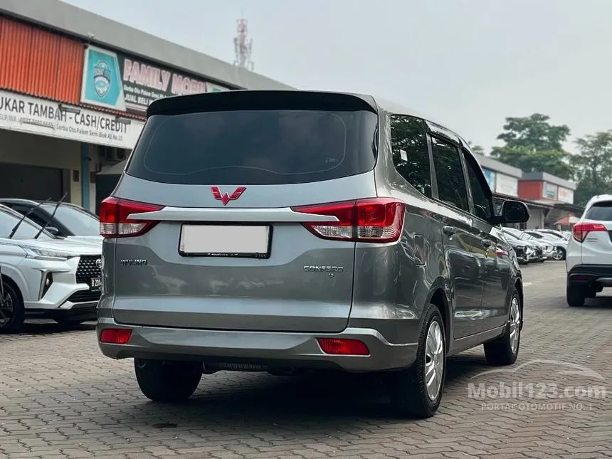 2024 Wuling Confero DB MPV