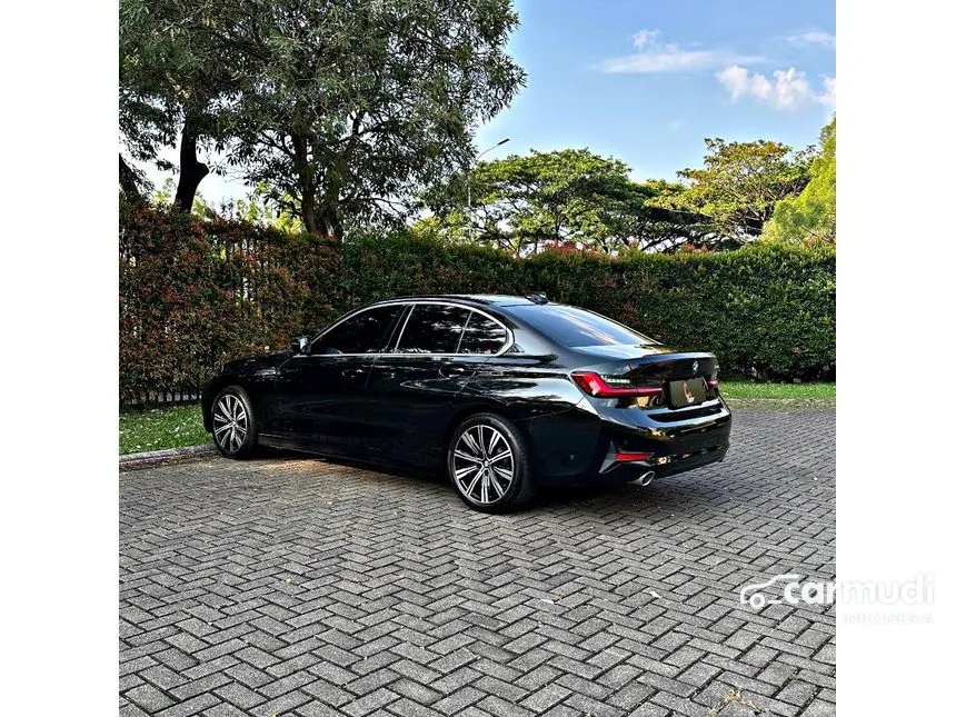 2022 BMW 320i Sport Sedan