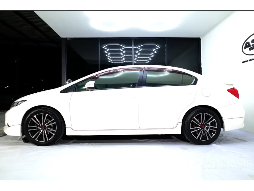 2013 Honda CIVIC E Sedan