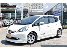 2009 Honda Jazz 1.5 (ปี 08-14) V i-VTEC Hatchback
