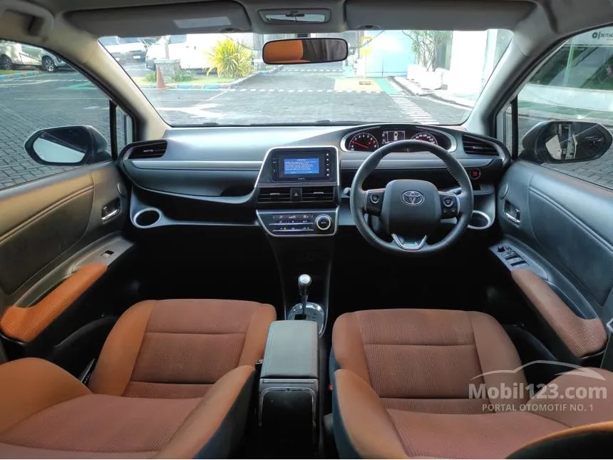 2017 Toyota Sienta Q MPV