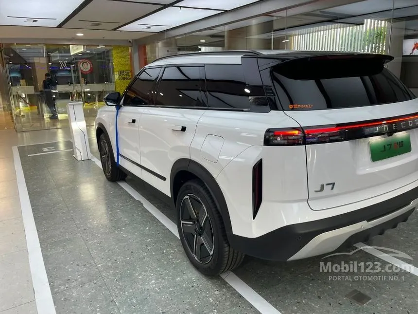 2026 Jaecoo J7 SHS FWD SUV