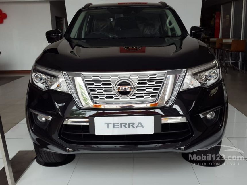 Jual Nissan Terra 4x4 