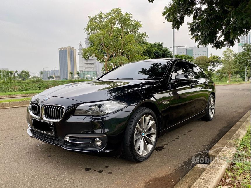 Бмв 520d 2016