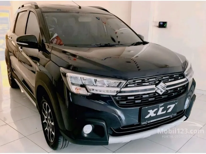 Jual Mobil Suzuki XL7 2024 BETA Hybrid 1.5 di Banten Automatic Wagon Hitam Rp 233.000.000