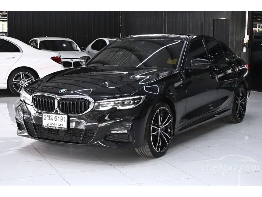 2021 BMW 330e M Sport Sedan