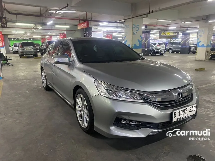 2017 Honda Accord VTi-L Sedan