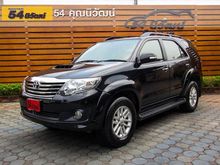 2013 Toyota Fortuner 3.0 (ปี 12-15) V SUV AT