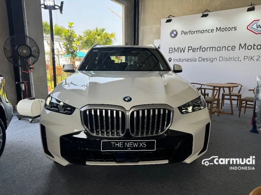 2024 BMW X5 xDrive40i M Sport SUV