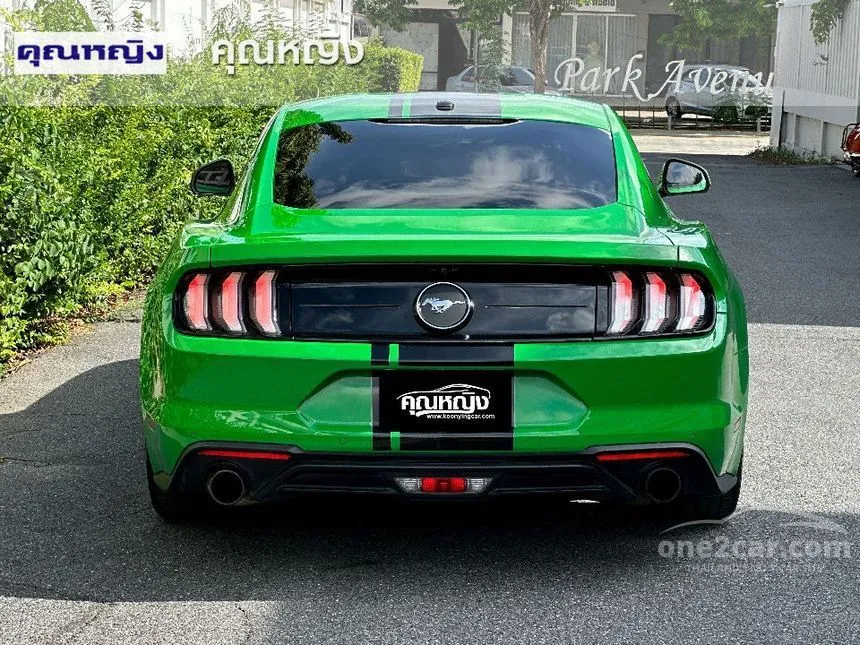 2019 Ford MUSTANG EcoBoost Coupe