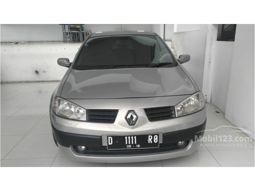 Jual Mobil  Renault  Megane 2005 II 1 6 di Jawa Barat 