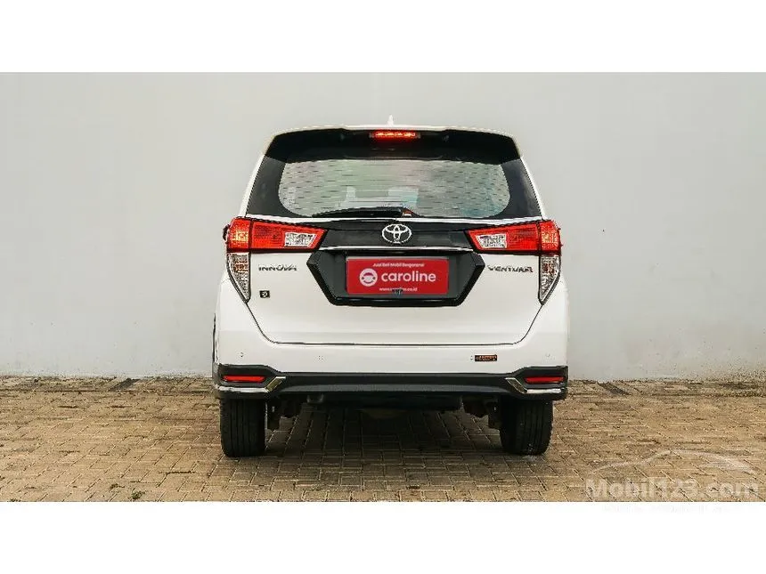 2021 Toyota Kijang Innova Venturer MPV