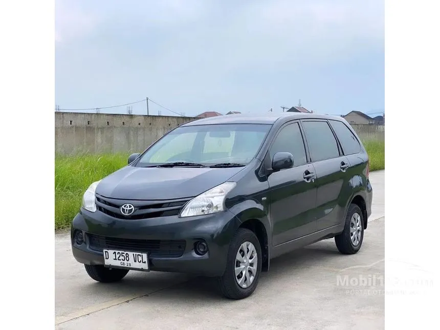 2014 Toyota Avanza E MPV