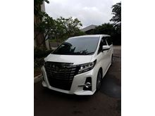 Toyota Alphard SC 2.5 Tahun 2015. Km 6000. Kondisi like New