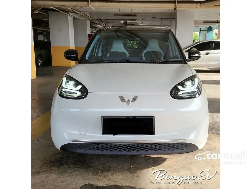 2024 Wuling Binguo EV Premium Range Hatchback