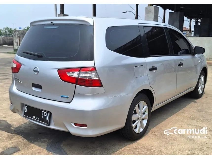 2015 Nissan Grand Livina SV MPV