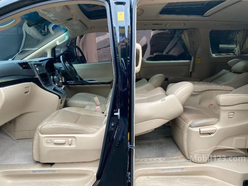 2014 Toyota Alphard G MPV